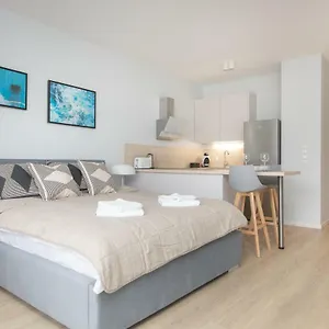 Jaktorowska Bright Апартаменты